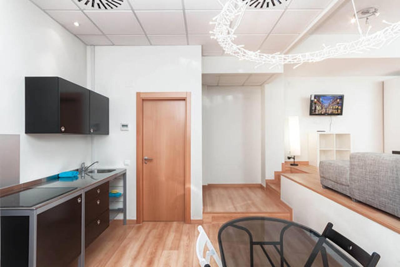 Victoria Freshapartments مالقة الغرفة الصورة