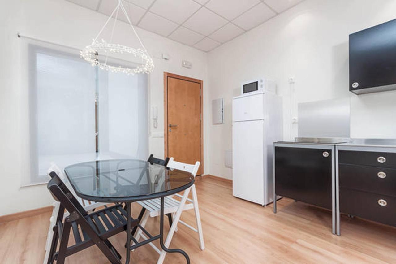 Victoria Freshapartments مالقة الغرفة الصورة