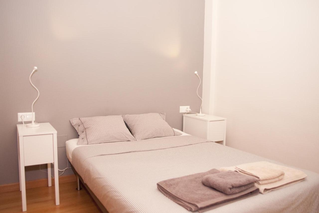 Victoria Freshapartments مالقة الغرفة الصورة